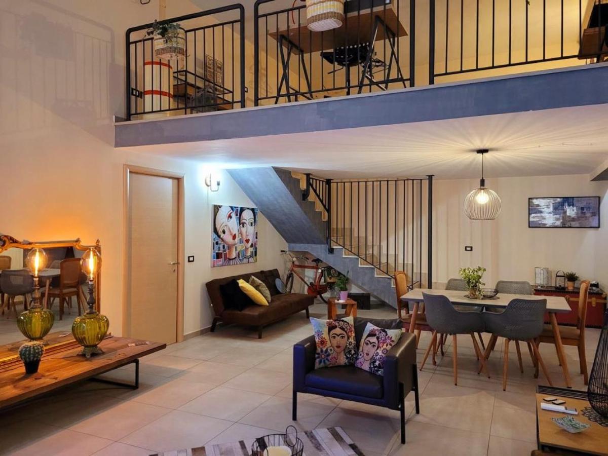 Industry Home Catania Ngoại thất bức ảnh